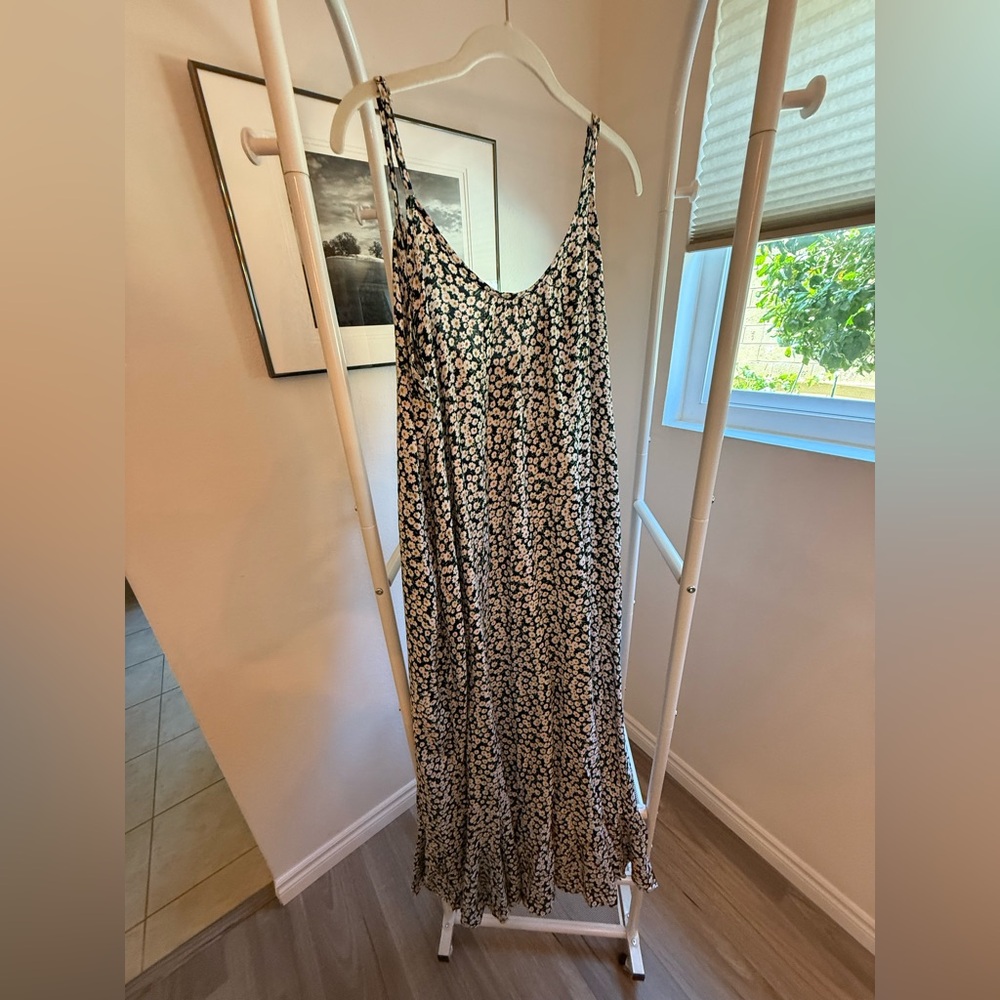 BUENOS NINOS Women's V Neck Floral Maxi Navy Dress